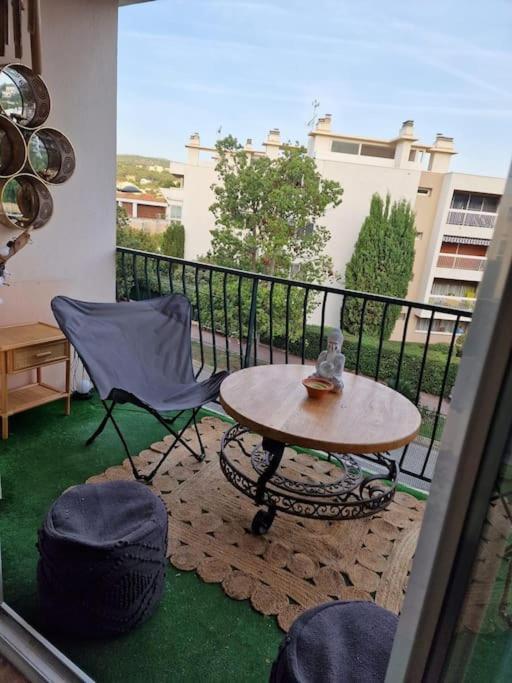 Eden Cassis - Centre Ville 2 Chbres - Wifi - Clim Exterior photo